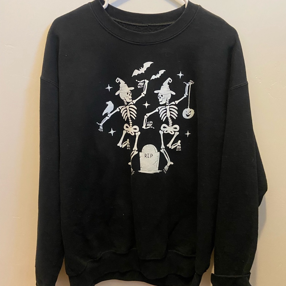 Black Skeleton Halloween Sweater